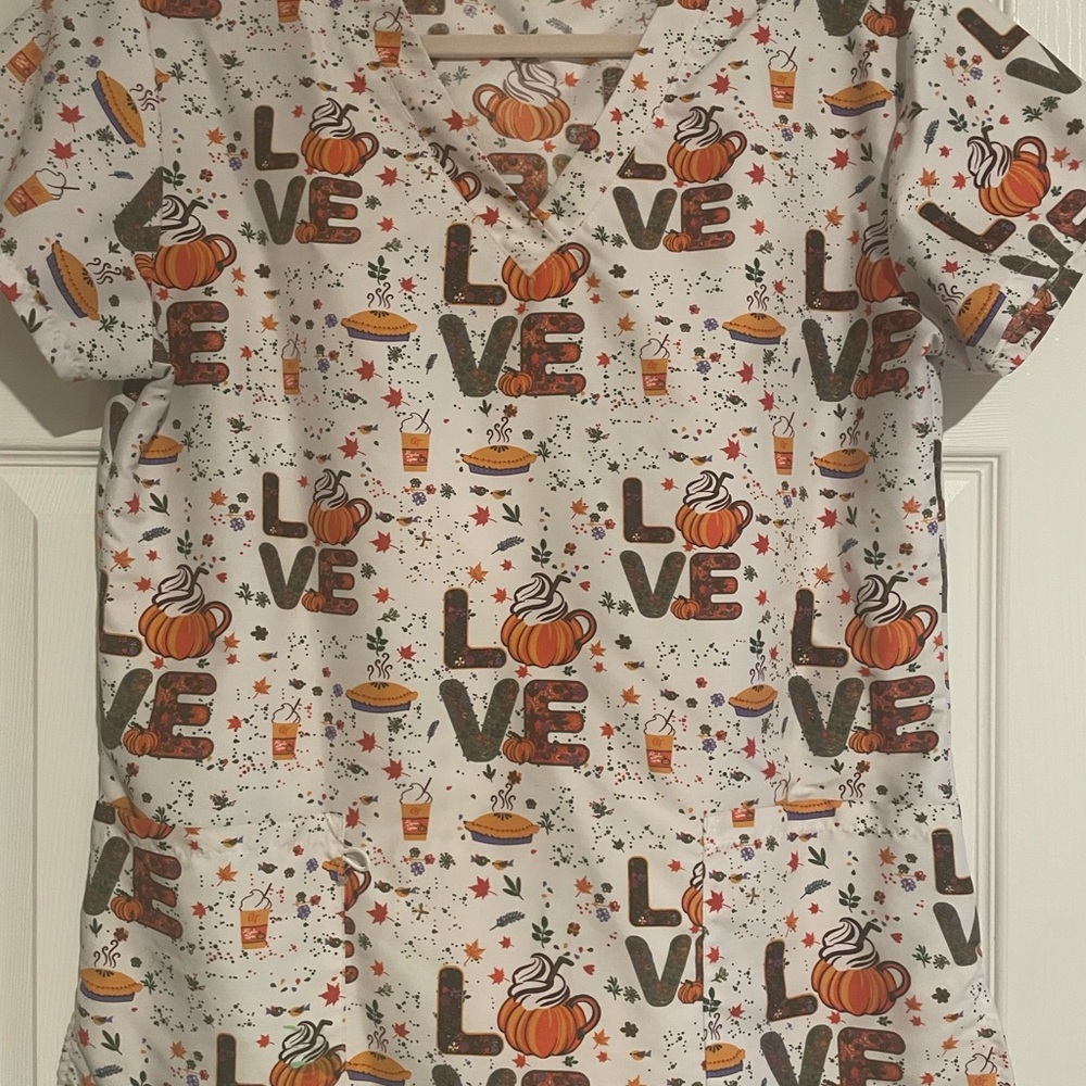 Women's Pumpkin Love Print Top